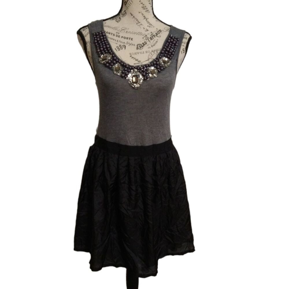 Gianni bini  embellished tie back Sleeveless dress Xs Classic Blingy Feminine